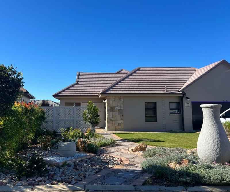 2 Bedroom Property for Sale in Paradise Coast Western Cape
